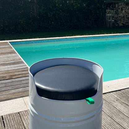 Low Barrel Seat