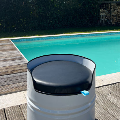 Low Barrel Seat